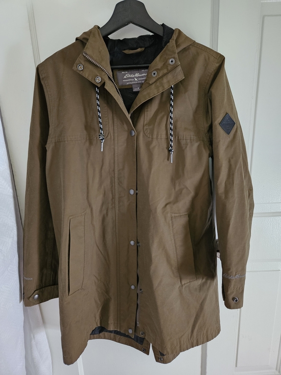 Eddie Bauer Jackets & Blazers - Eddie Bauer Hooded Charly Parka in Olive